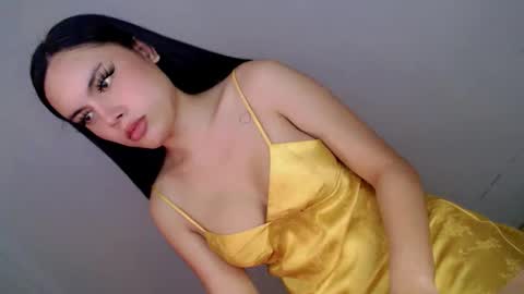 Snapshot of what_the_fuckxx chatting on 02.25.26 kiara online show from 02.25.26