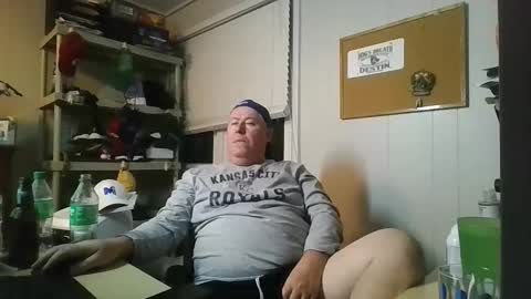 Snapshot of whiskyguy47 chatting on 11.09.25 whiskyguy47 online show from 11.09.25