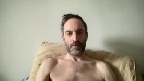 Snapshot of whiskylovexxx chatting on 04.19.26 WhiskyLove online show from 04.19.26