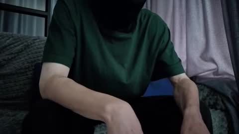 whispero_o online show from 10.21.25