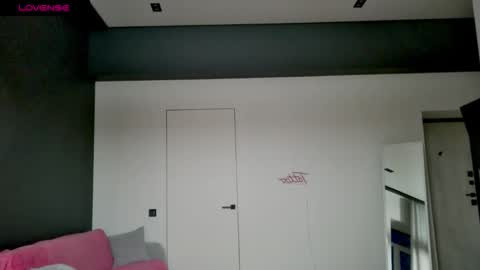 Max online show from 11.14.25