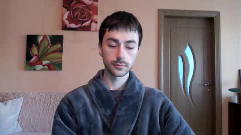 Tom online show from 10.08.25