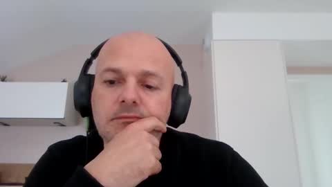 Snapshot of whiteeaglesrb chatting on 02.21.26 whiteeaglesrb online show from 02.21.26