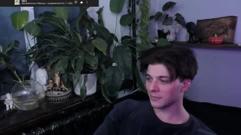 Gus online show from 11.12.25