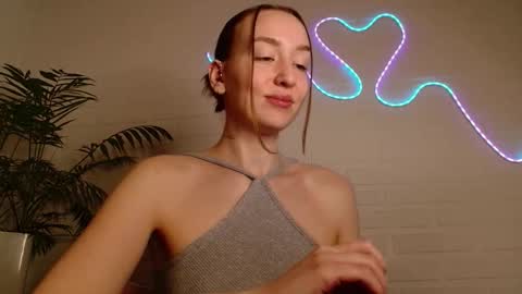 You wont find me here on Saturdays and Sundays  online show from 03.06.26