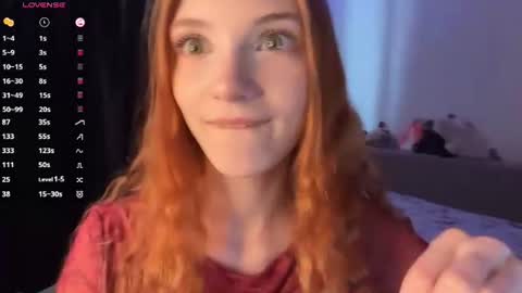 Snapshot of whitneyblaze chatting on 07.18.26 Alaska 3 online show from 07.18.26