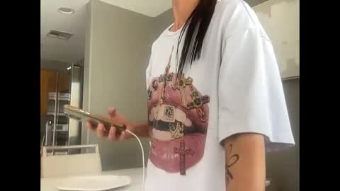 iamwhitneyoc online show from 05.21.26