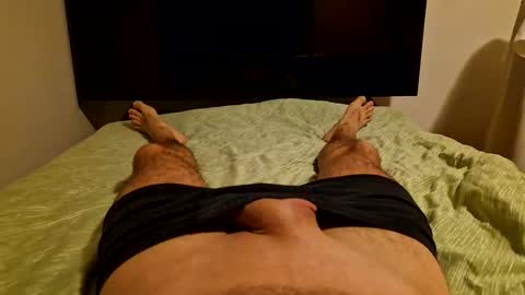 whoknowssomeone online show from 11.18.25