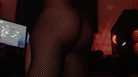 whoknowssss99 online show from 11.02.25