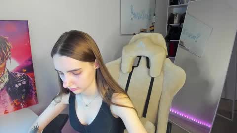 Abby  online show from 01.12.25