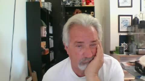 Snapshot of whs4fem chatting on 10.05.25 whs4fem online show from 10.05.25