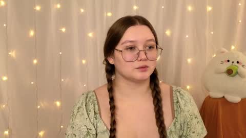Sarah online show from 02.06.25