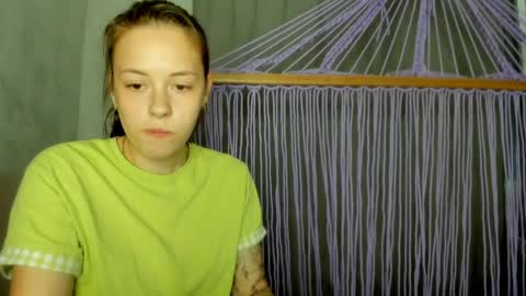 Snapshot of why_again_me chatting on 05.18.26 Veronica online show from 05.18.26