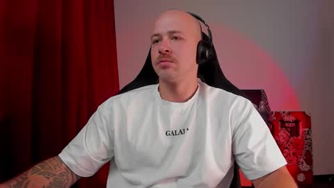 VI online show from 10.15.25