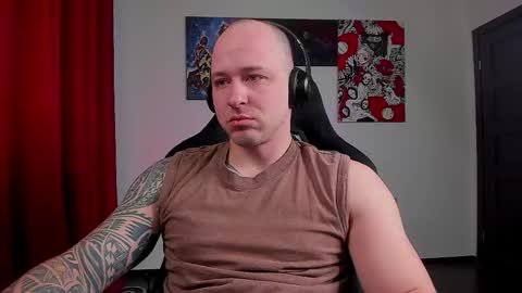 VI online show from 04.15.26