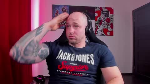 VI online show from 04.21.26