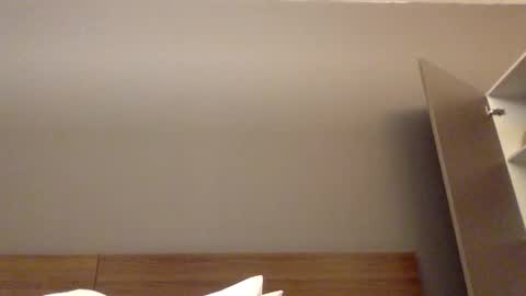 Snapshot of whynotfly1 chatting on 10.22.25 whynotfly1 online show from 10.22.25