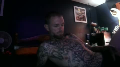 whyteboi8989 online show from 09.19.25