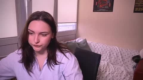 Snapshot of wievin chatting on 02.13.25 VI online show from 02.13.25