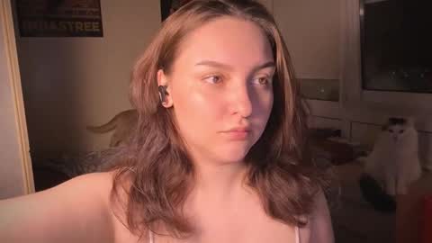 Snapshot of wievin chatting on 02.23.25 VI online show from 02.23.25