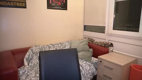 Snapshot of wievin chatting on 02.25.25 VI online show from 02.25.25