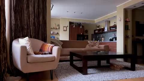 Snapshot of wievin chatting on 10.13.25 VI online show from 10.13.25