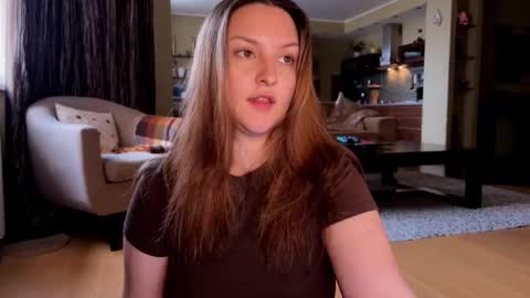 Snapshot of wievin chatting on 10.20.25 VI online show from 10.20.25