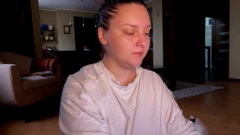 Snapshot of wievin chatting on 11.17.25 VI online show from 11.17.25