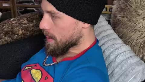 wilclyde1996 online show from 11.24.25