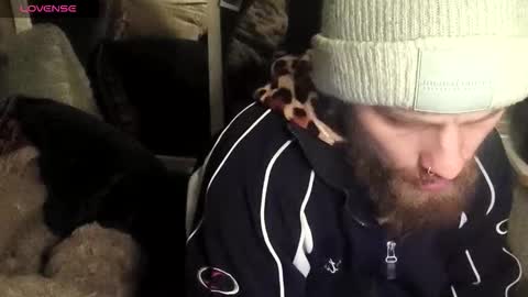 wilclyde1996 online show from 02.15.26