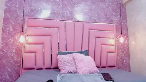 wild_firee_ online show from 11.21.25