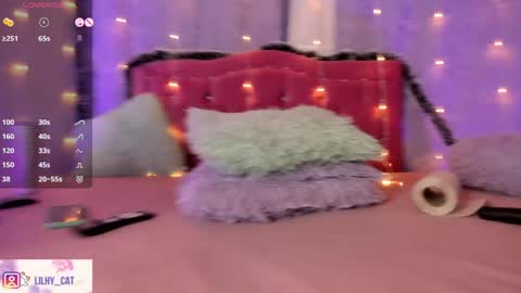 Lily  online show from 12.23.24