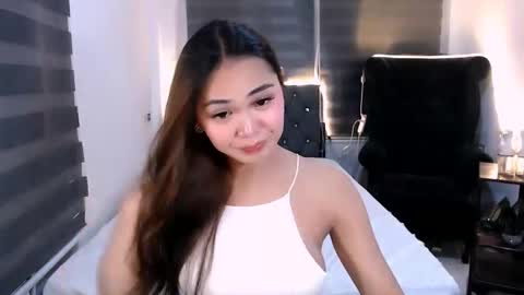 Snapshot of wild_lily30 chatting on 11.06.25 wild lily30 online show from 11.06.25