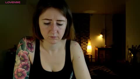 Snapshot of wild_peony chatting on 02.05.26 wild_peony online show from 02.05.26