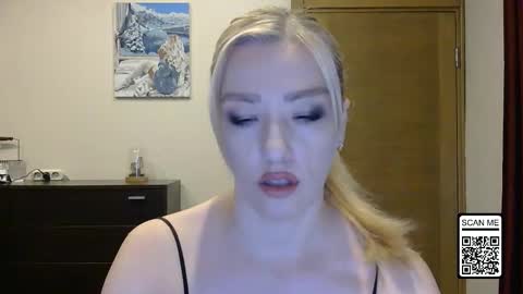 Snapshot of wild_silk_desire chatting on 10.07.25 Alina online show from 10.07.25