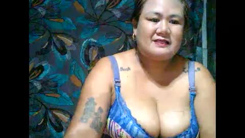 Snapshot of wildblack69 chatting on 02.14.25 wildblack69 online show from 02.14.25