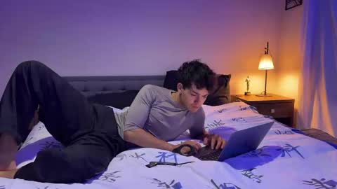 WildDesire online show from 10.11.25