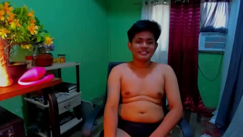 Snapshot of wildest_asian chatting on 06.16.26 wildest_asian online show from 06.16.26