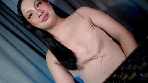 Snapshot of wildest_dream1 chatting on 07.18.26 wildest_dream1 online show from 07.18.26