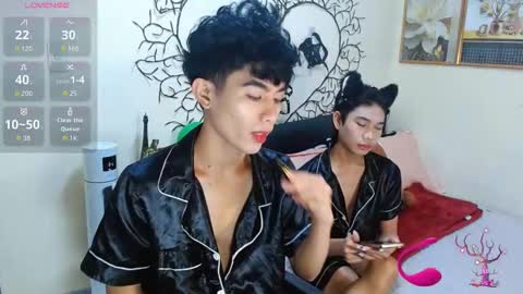 Snapshot of wildesttwinky chatting on 11.09.25 Arvie Rubio online show from 11.09.25
