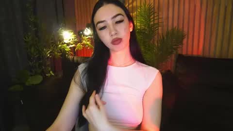 Alena online show from 11.17.25