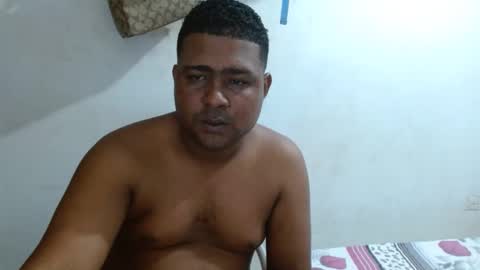 Snapshot of wilintom483797 chatting on 01.03.25 wilintom y sharon online show from 01.03.25