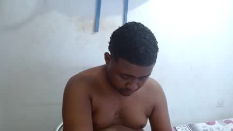 Snapshot of wilintom483797 chatting on 01.12.25 wilintom y sharon online show from 01.12.25