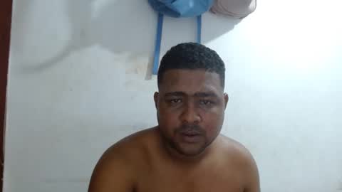 Snapshot of wilintom483797 chatting on 01.12.25 wilintom y sharon online show from 01.12.25