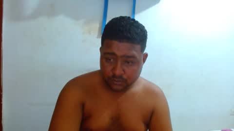 Snapshot of wilintom483797 chatting on 01.13.25 wilintom y sharon online show from 01.13.25