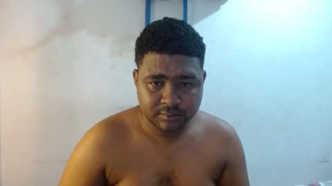 Snapshot of wilintom483797 chatting on 01.22.25 wilintom y sharon online show from 01.22.25