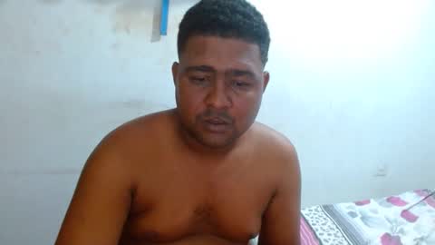 Snapshot of wilintom483797 chatting on 02.04.25 wilintom y sharon online show from 02.04.25