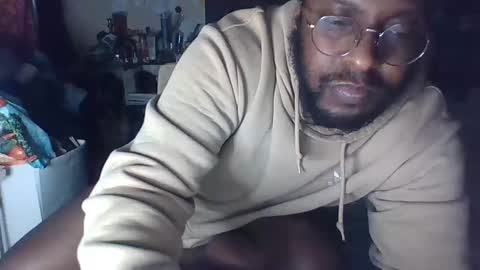 Snapshot of will_i_cam chatting on 05.12.26 Will I cam online show from 05.12.26