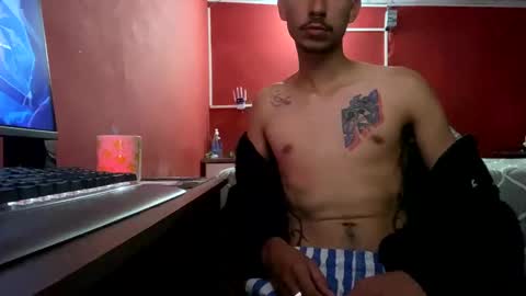 willian_twinks online show from 11.02.25