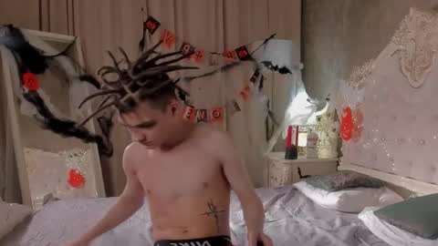 Snapshot of williemiler chatting on 11.02.25 Willie online show from 11.02.25